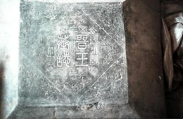Gn09242F9699qF9G.jpg