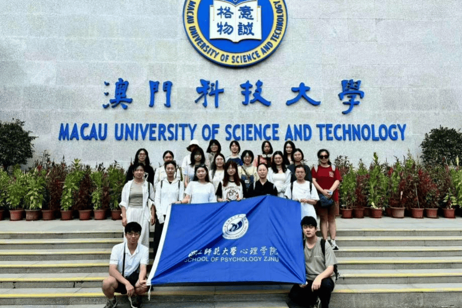 GHc3l2T5554TUIU2.jpg