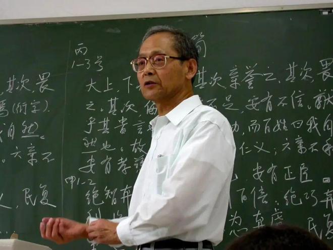 DvHj37e2yyAhcmi2.jpg
