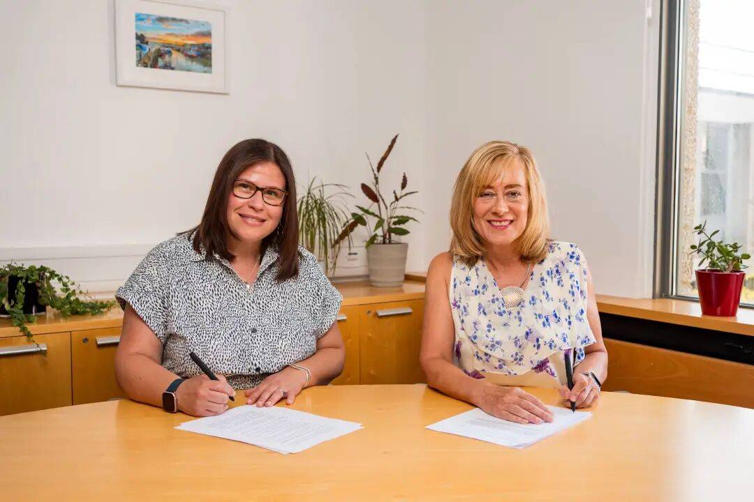 enncQjbZQnyQ0xqJ.jpg