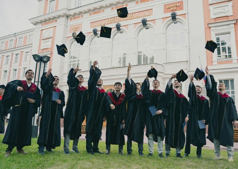 XaZXkpgXyY35g5l2.jpg