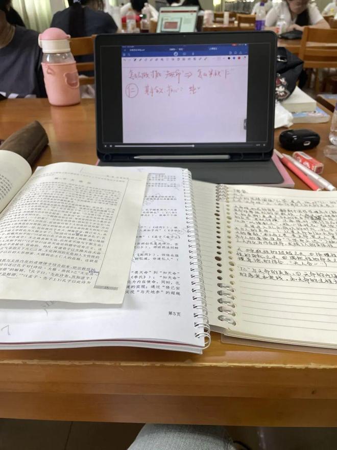 CcLD97DDVDTRdZrK.jpg